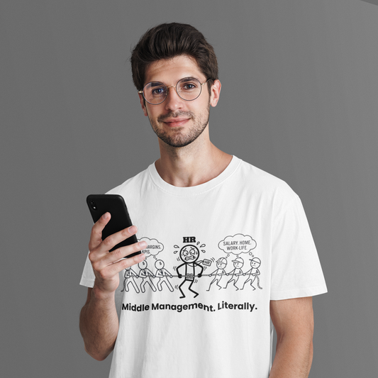 Oversized Graphic T-Shirt – Caught In The Middle